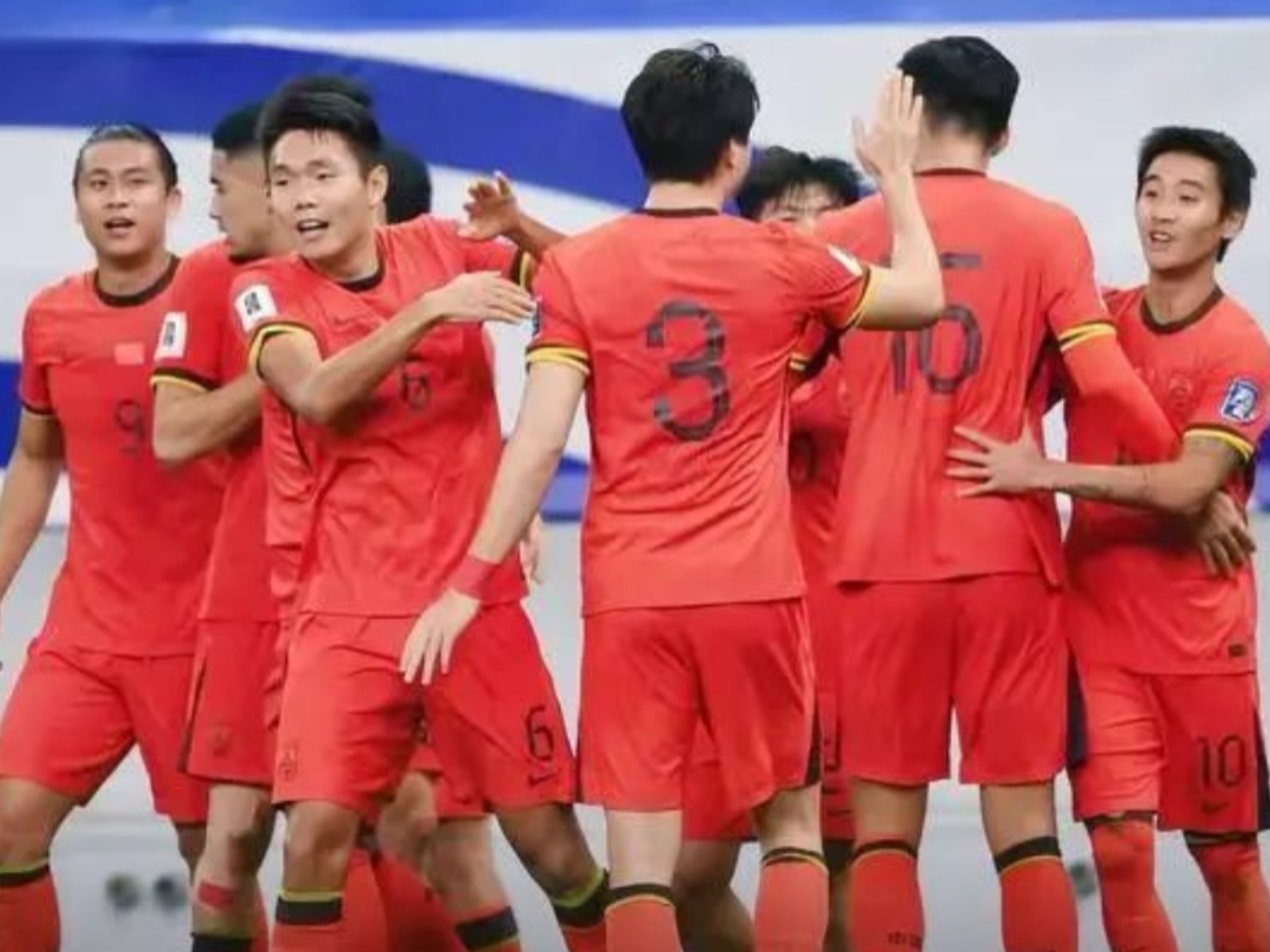 乃至整个足 乃至整个足