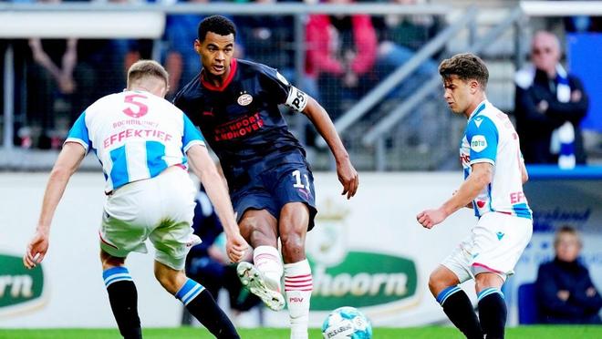 禁区前顶 禁区前顶