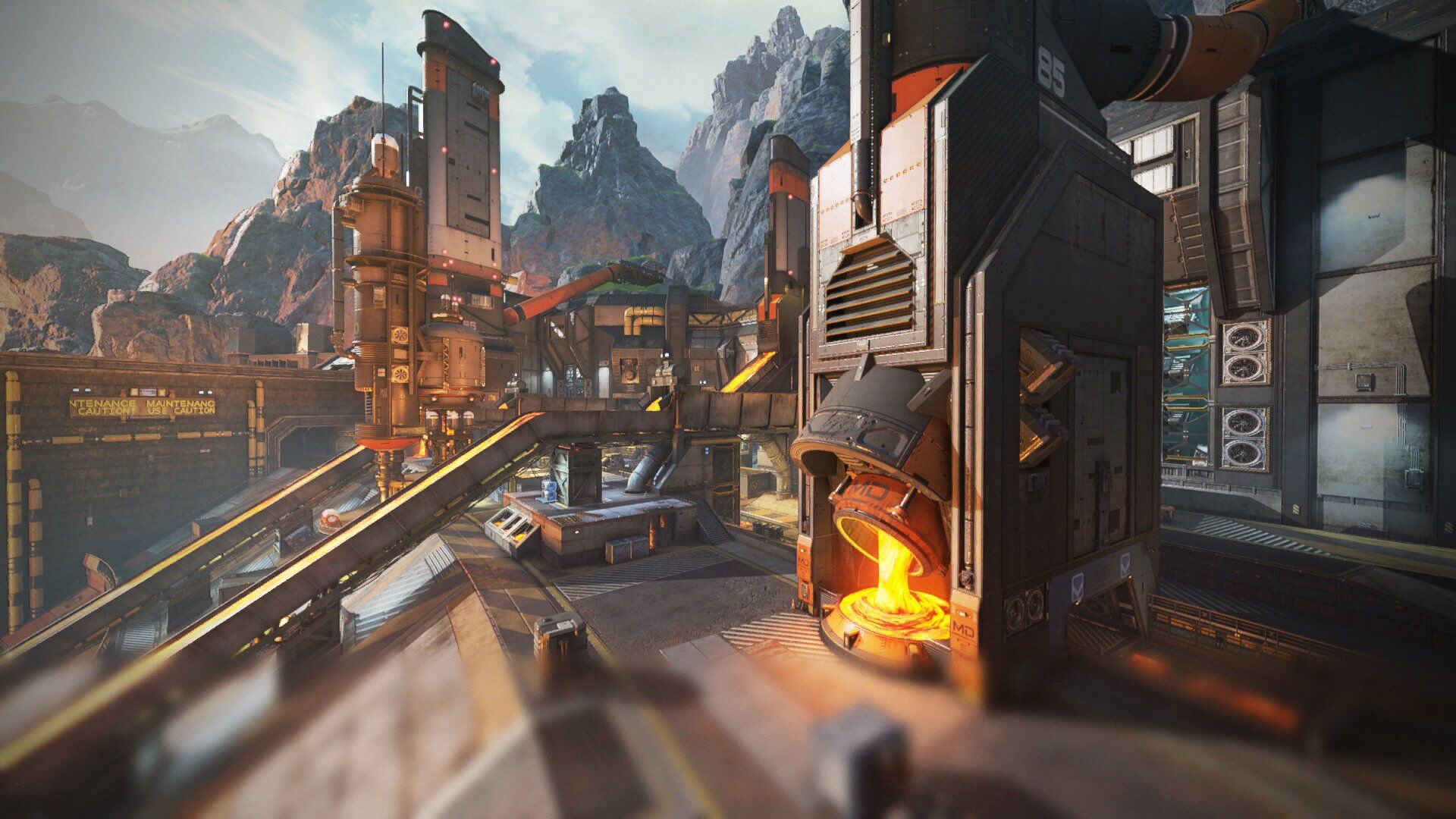 危险不容的 危险不容的